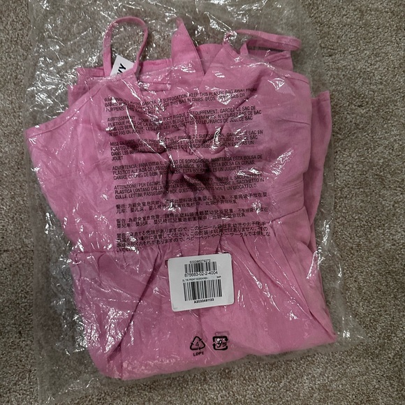 Old Navy Pink Fit & Flare Smocked Tie Front Linen Blend Sundress- Medium Petite - Picture 3 of 10